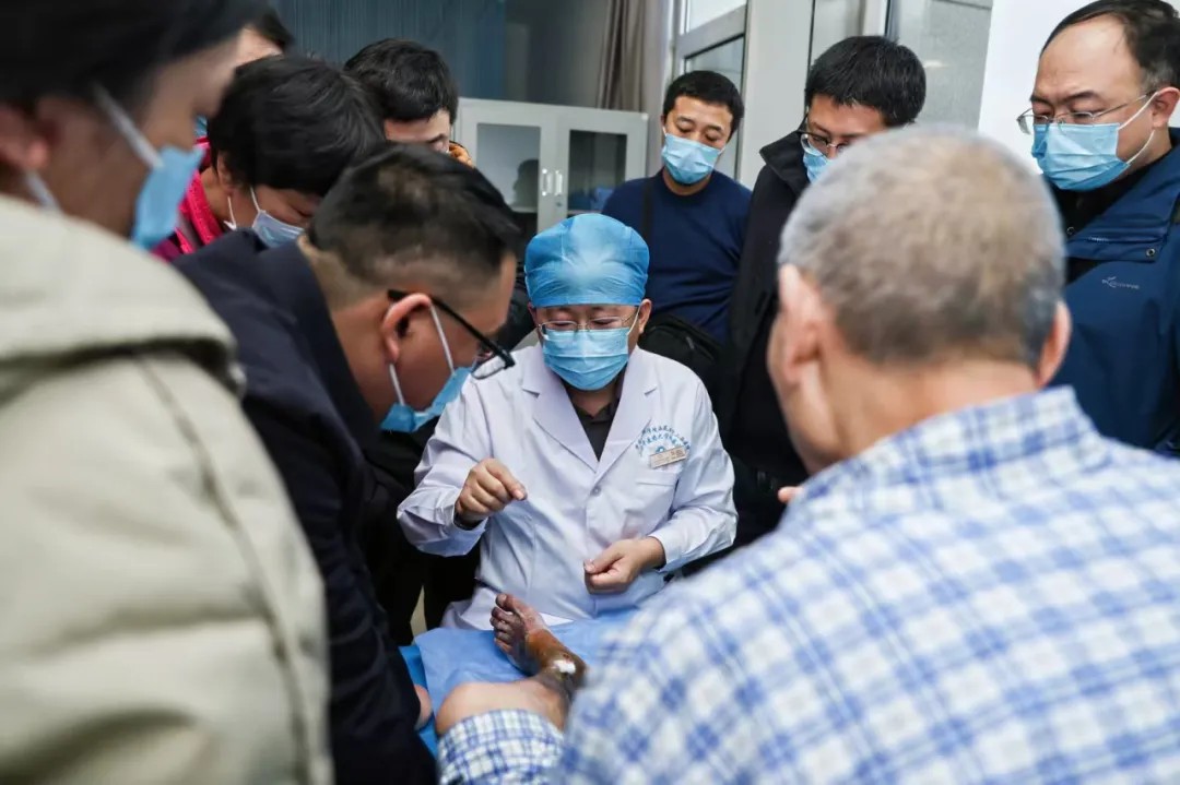 1732769384869930.jpg 1732769384869930.jpg