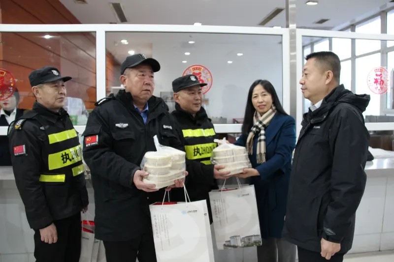 1738744606825736.jpg 1738744606825736.jpg