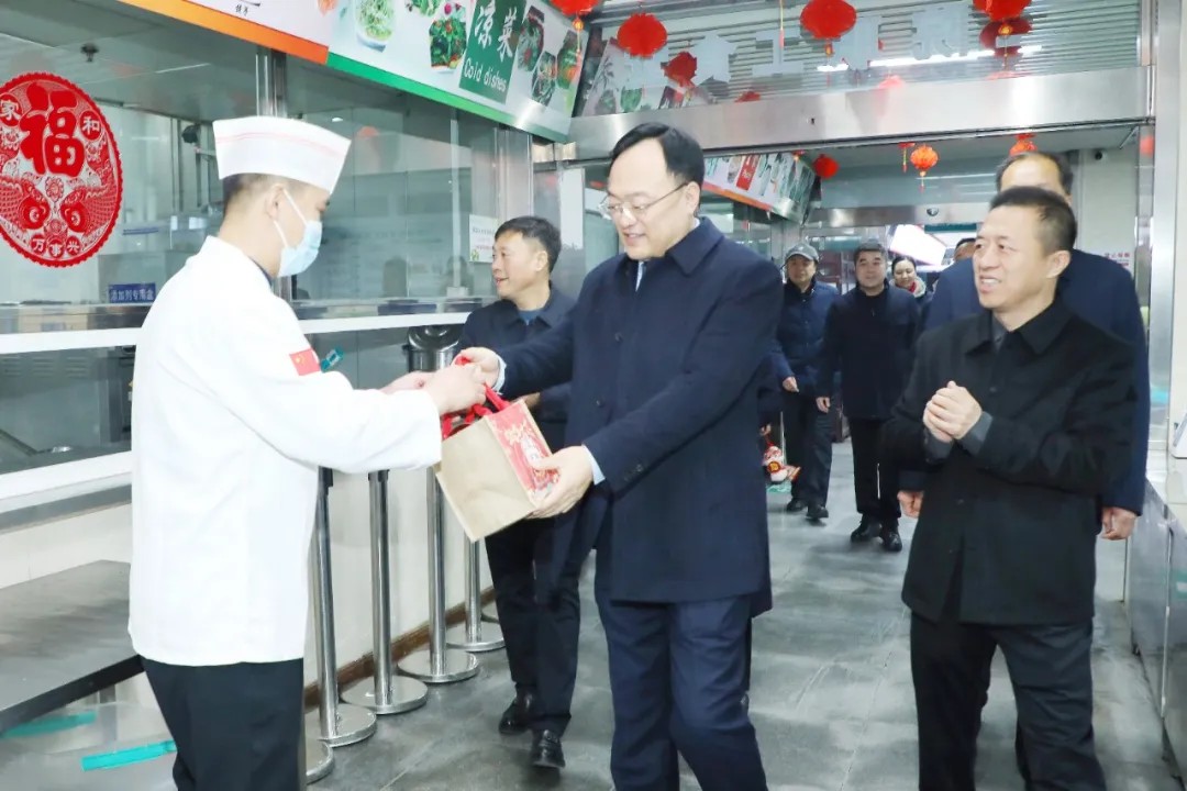 1738747803559671.jpg 1738747803559671.jpg