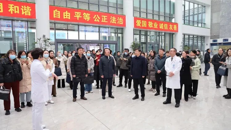 1740382339683818.jpg 1740382339683818.jpg