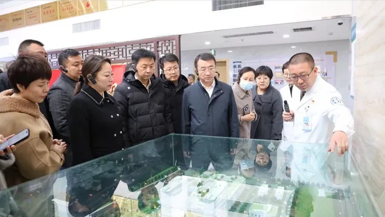 1740382378808610.jpg 1740382378808610.jpg