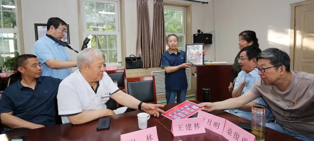 1751776297174063.jpg 1751776297174063.jpg