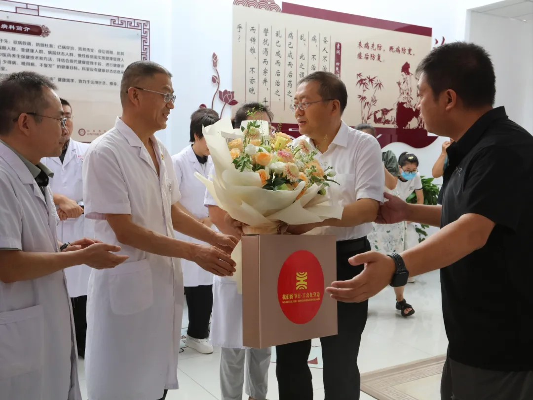 1755615356132839.jpg 1755615356132839.jpg